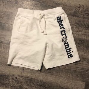 Kid’s Abercrombie Shorts Size Large